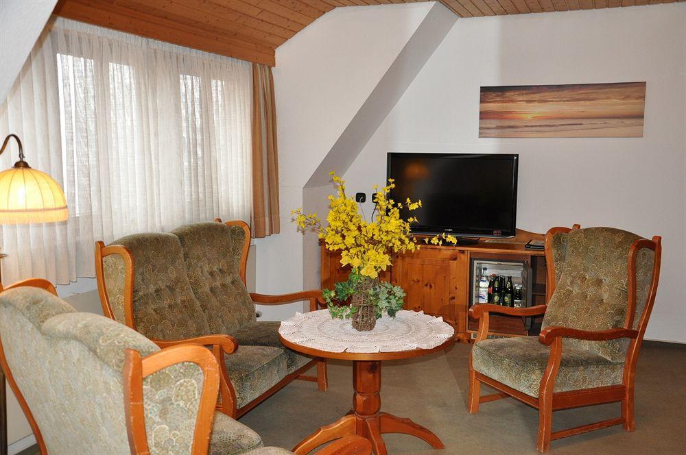 Gaestehaus Becher Donzdorf Экстерьер фото